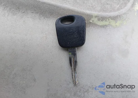 1999 Ford Explorer Xl/Xlt из США, поврежденный, VIN 1FMZU32X6XZC03810